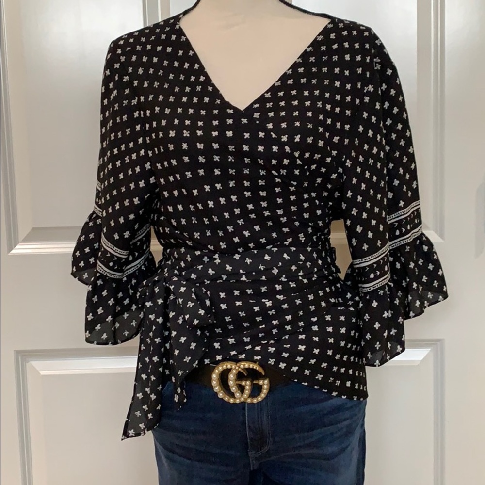 Max Studio Top Size XL